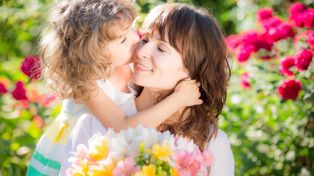 V ČR se slaví Den matek, má vzdát úctu všem maminkám